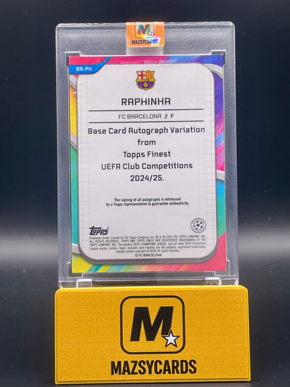 2024-25 Topps Finest UEFA Raphinha True Gold Refractor Auto /25 Barcelona