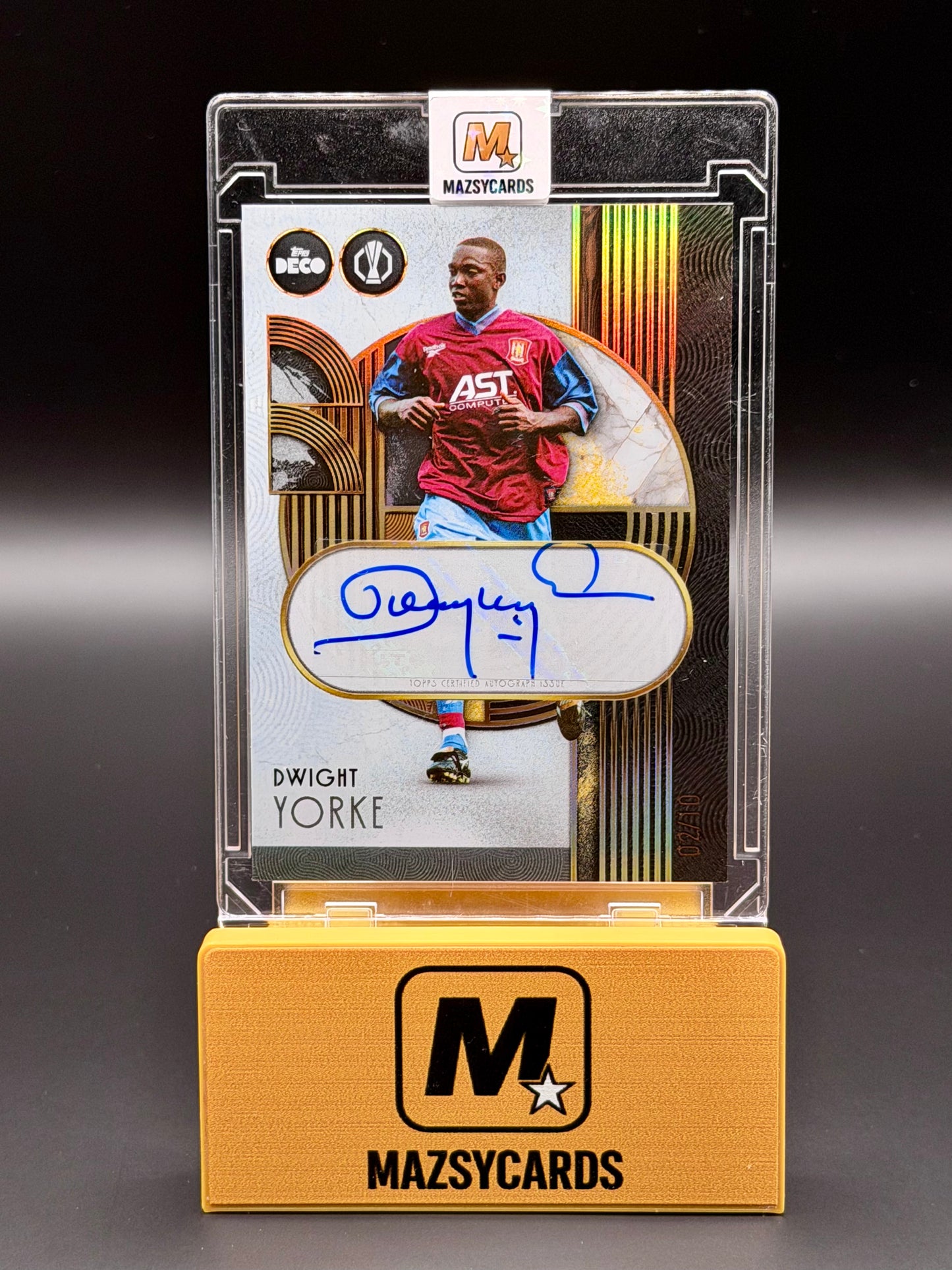 2025-26 Topps Deco UCC Dwight Yorke Auto /10