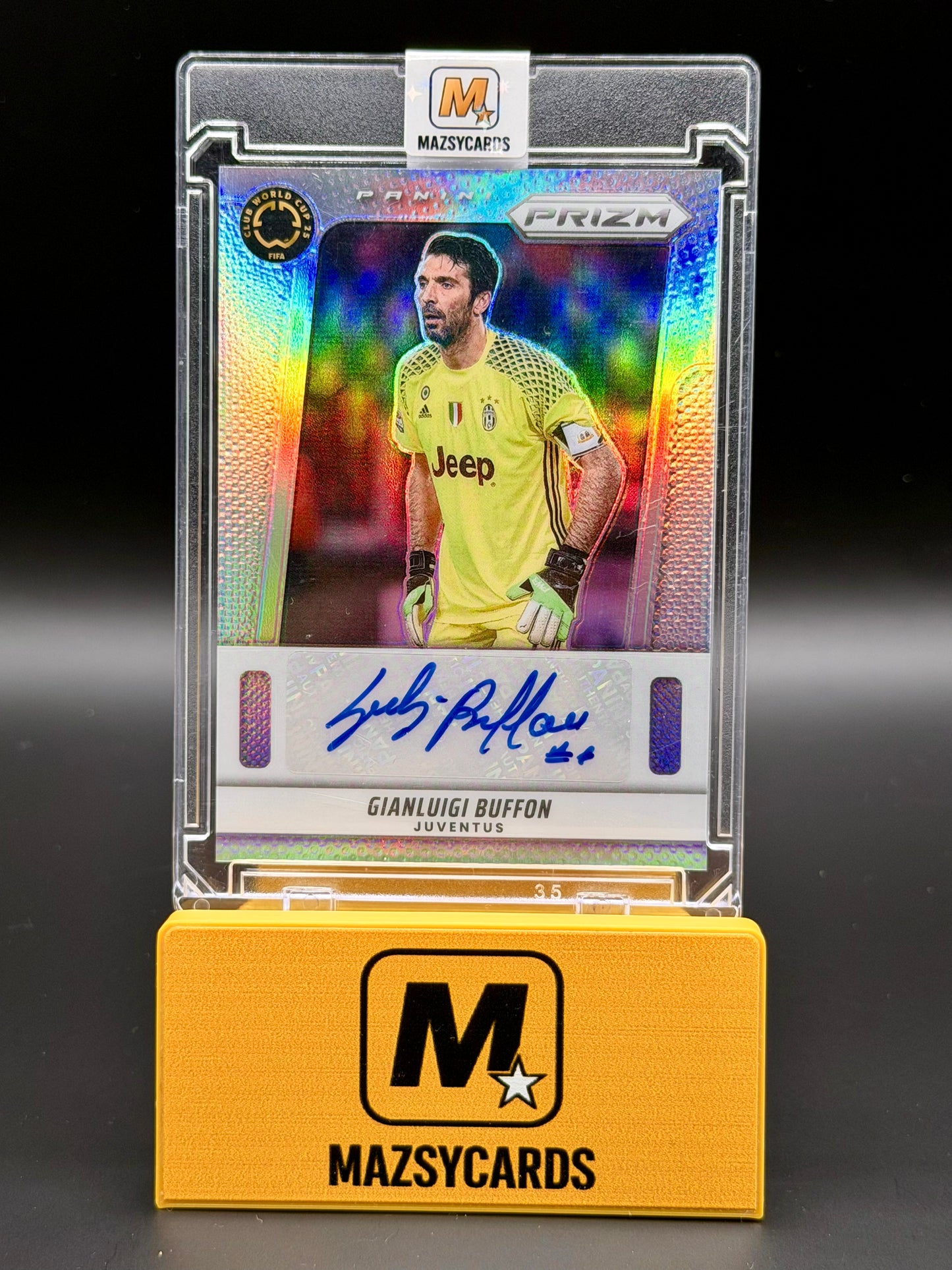 GIANLUIGI BUFFON 2025 PRIZM FIFA SILVER SIGNATURE AUTO /99