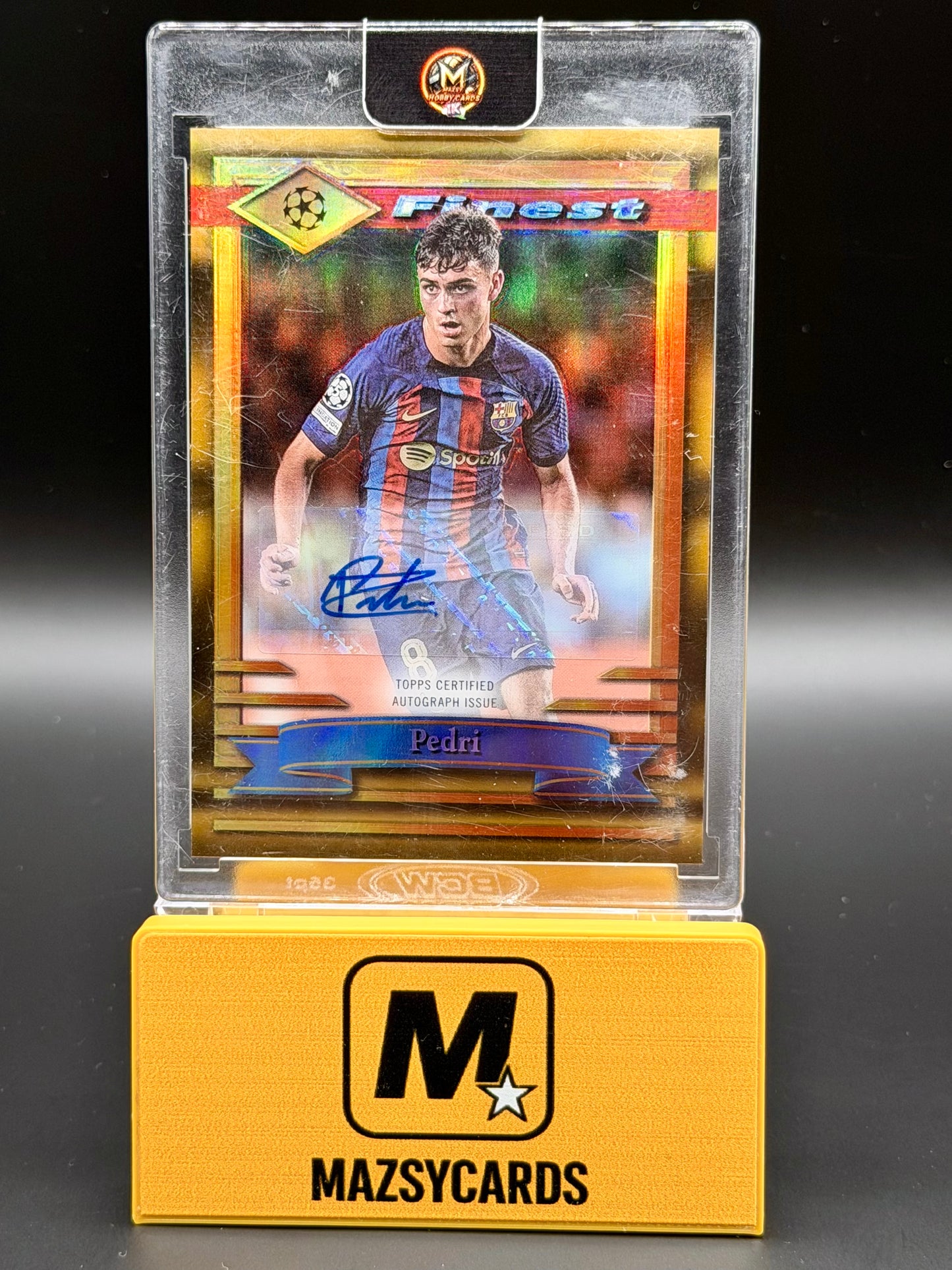 2022-23 Topps Finest Flashbacks Uefa Pedri Auto 15/15 Gold